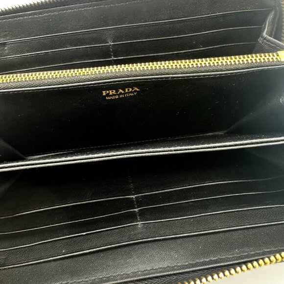 Prada Black Nappa Gaufre Zip Around Wallet - Picture 5 of 6